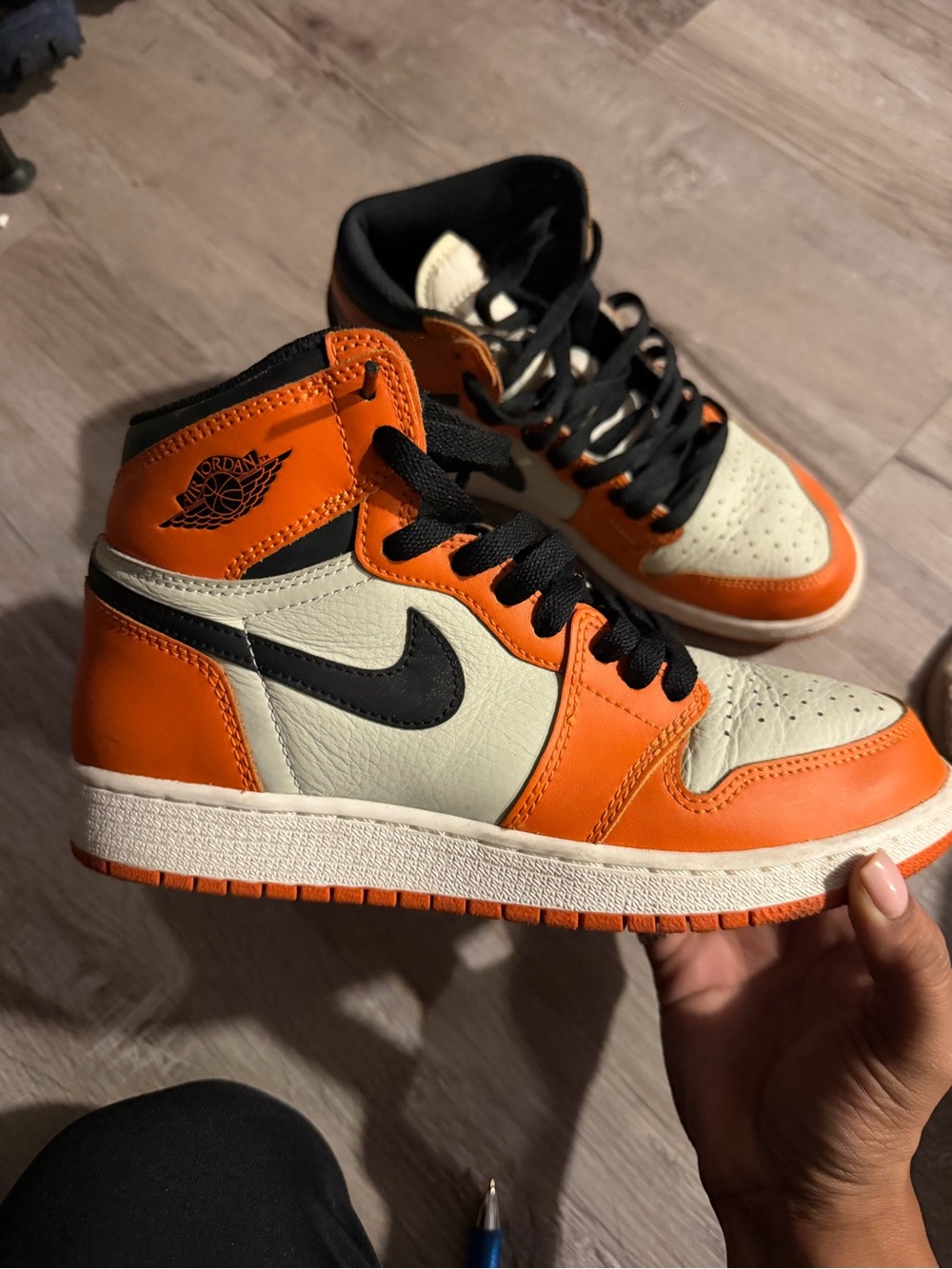 Air Jordan 1 Retro High OG "Reverse Shattered Backboard"